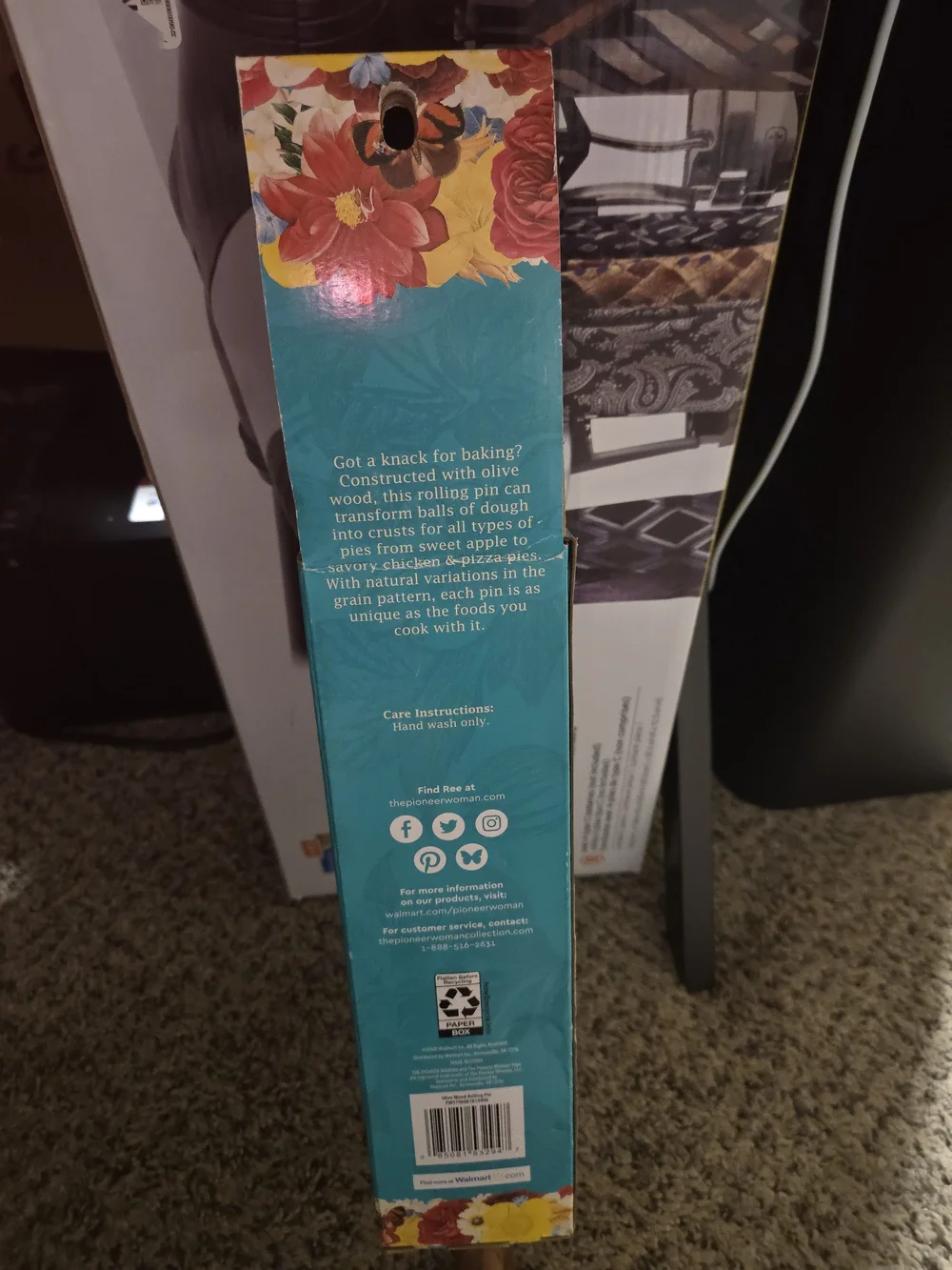 The Pioneer Woman Floral & Teal Baking Rolling Pin Packaging